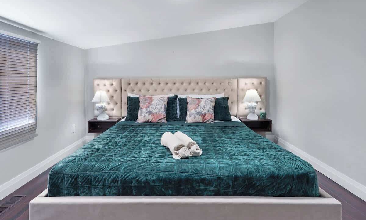 Photo of Bedroom in Niagara Falls