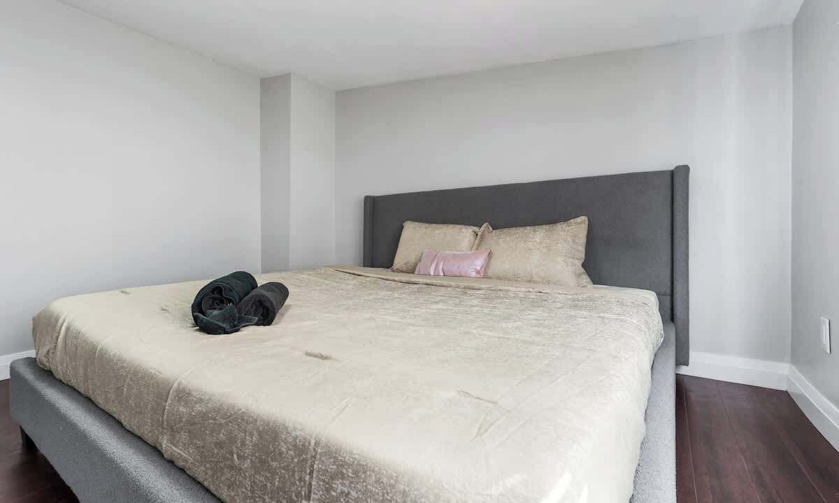 Photo of Bedroom in Niagara Falls