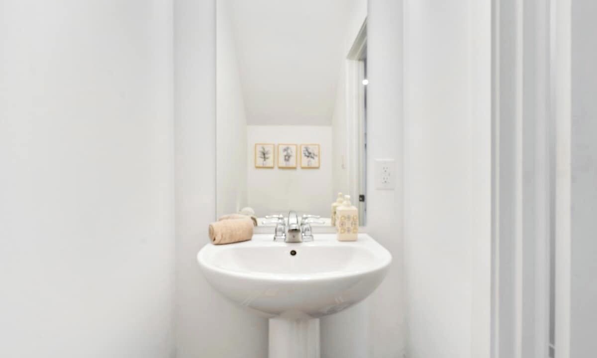Photo of Bathroom in Welland