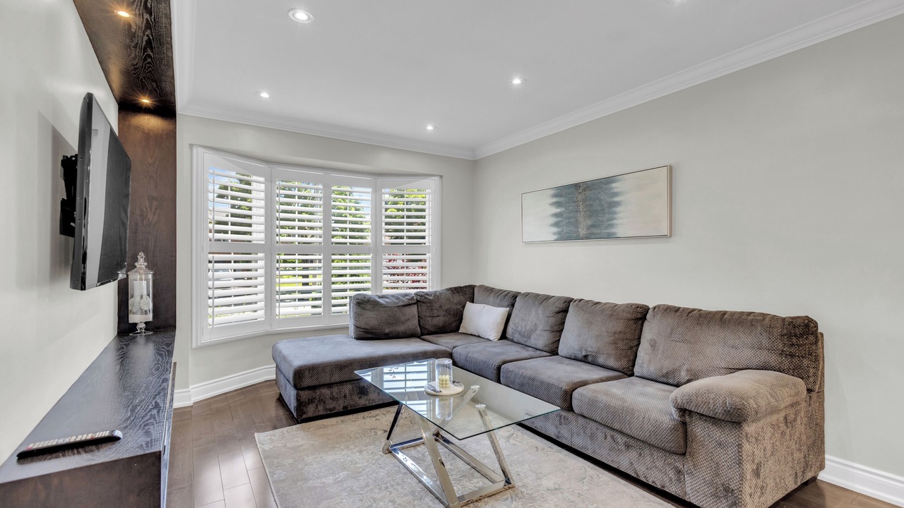 Photo of Livingroom in Whitby
