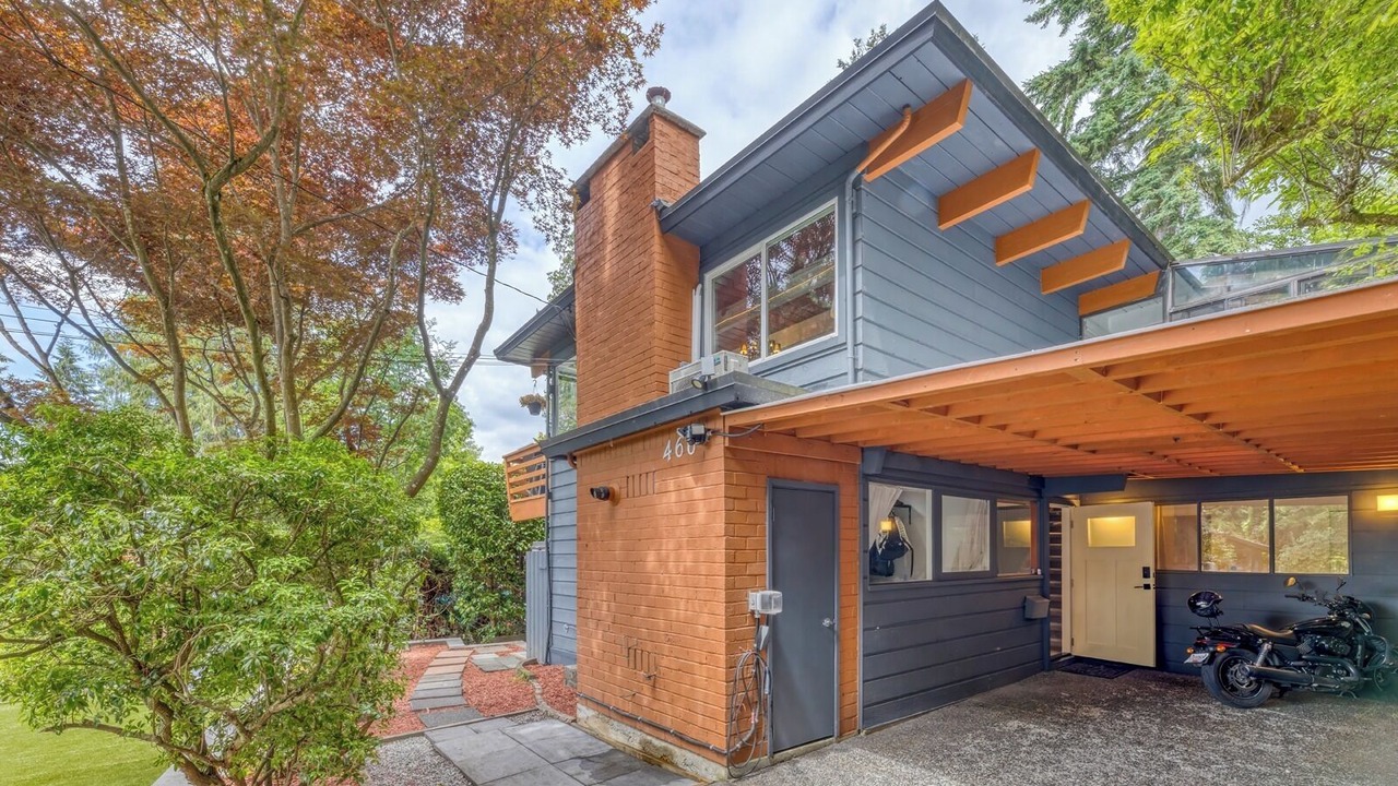 Photo of Outdoor in District of North Vancouver