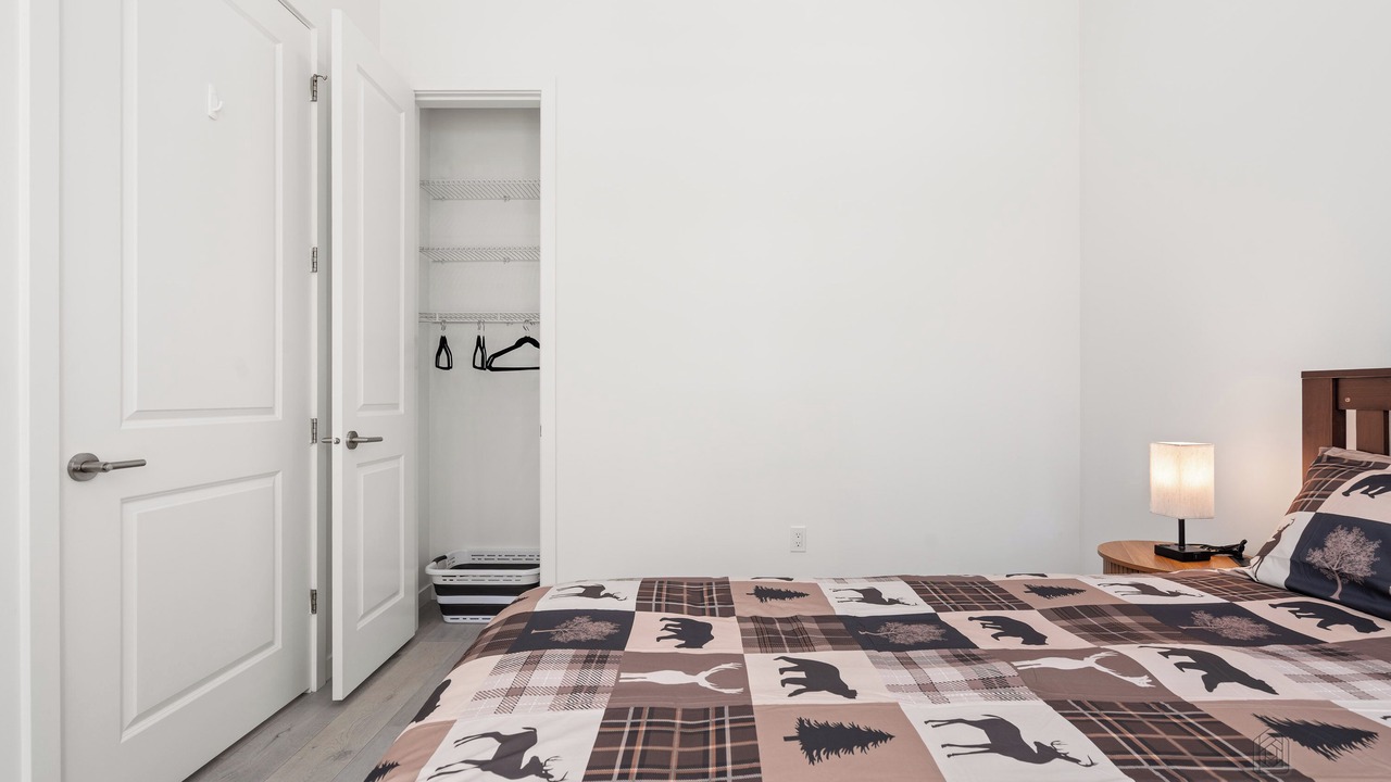 Photo of Bedroom in East Side