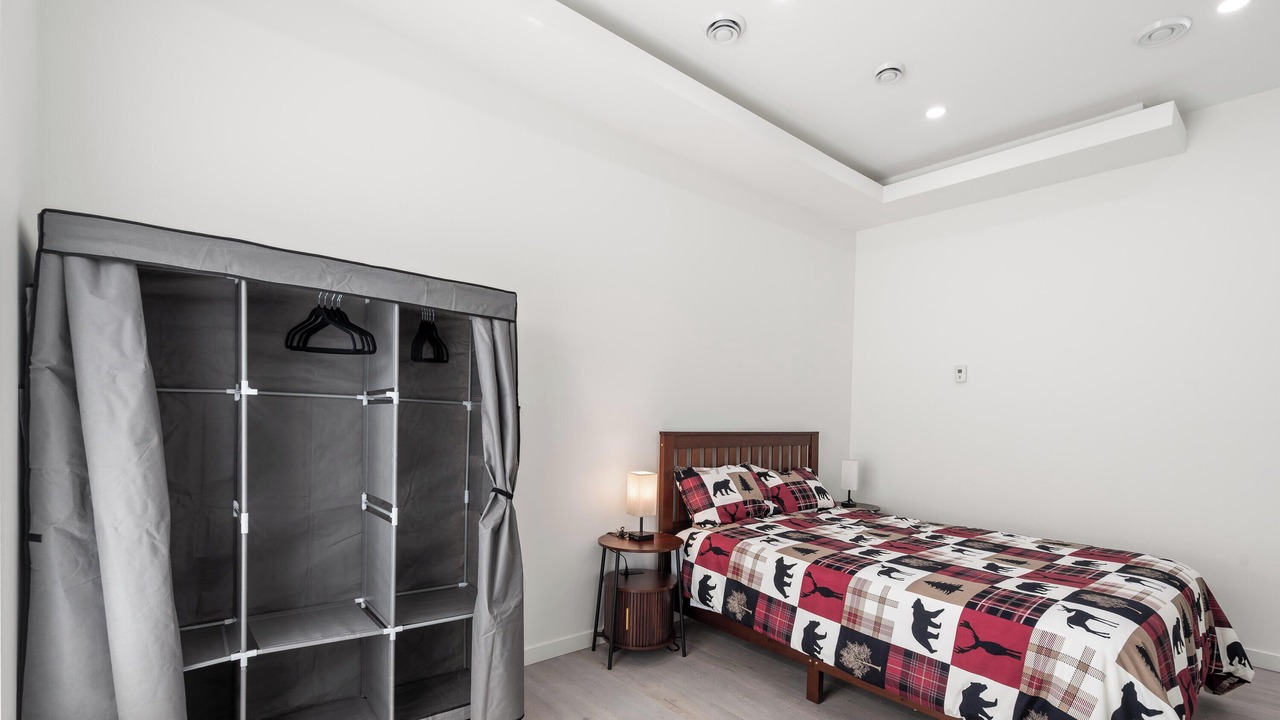 Photo of Bedroom in East Side