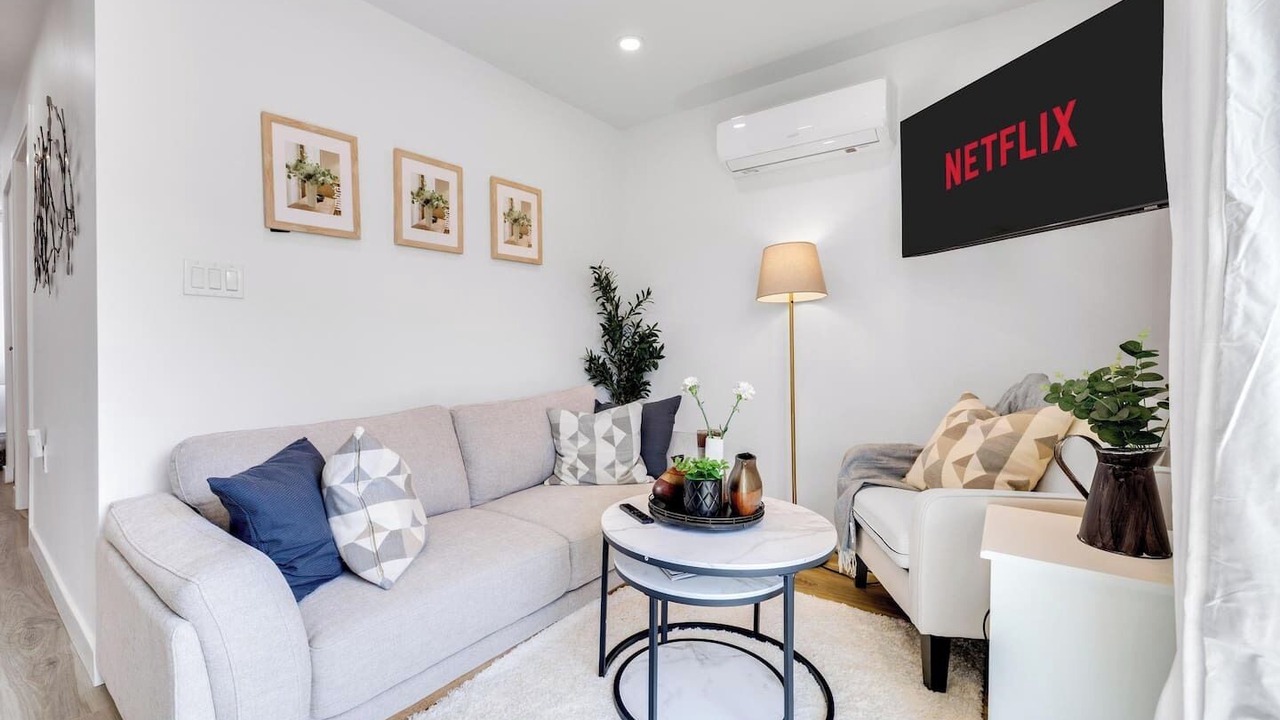 Photo of Livingroom in Sunset