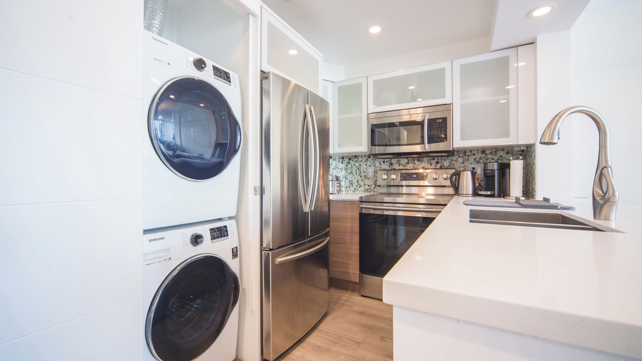 Photo of Kitchen in Coal Harbour