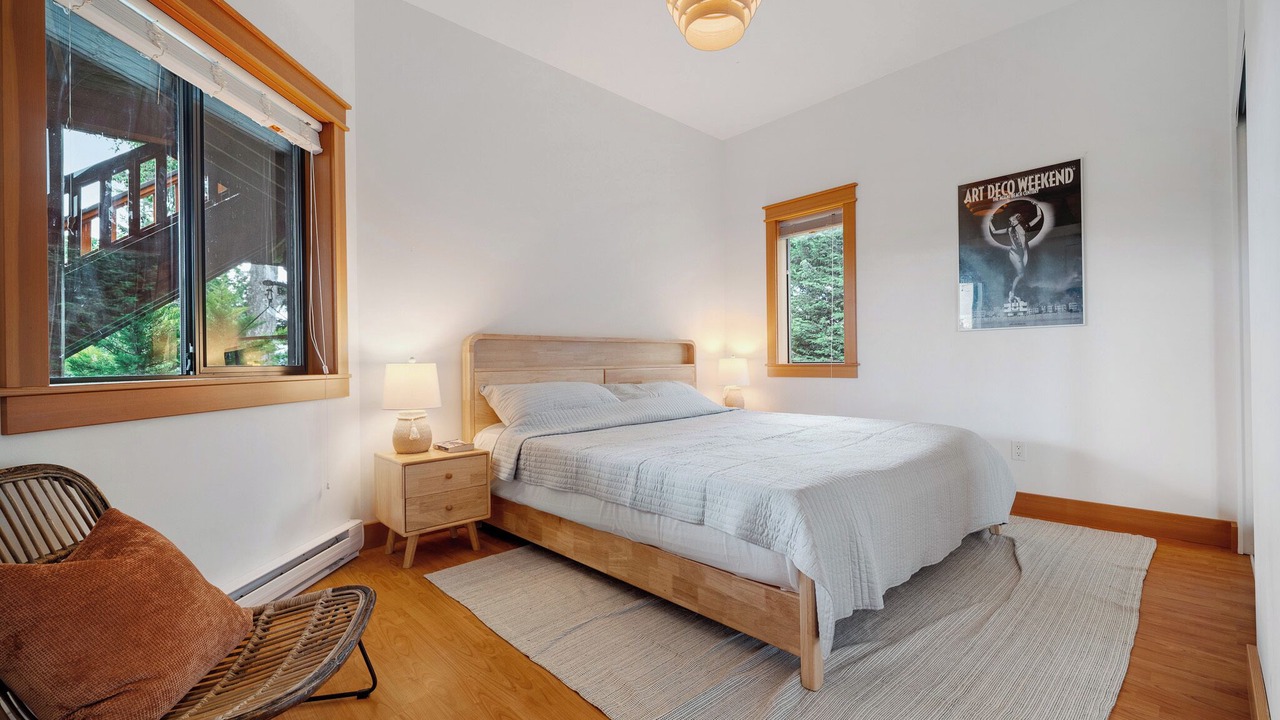 Photo of Bedroom in Salt Spring Island