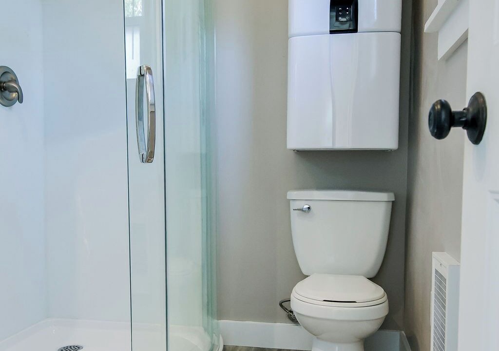 Photo of Bathroom in Boutiliers Point