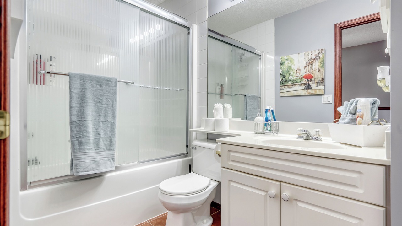 Photo of Bathroom in Bridlewood