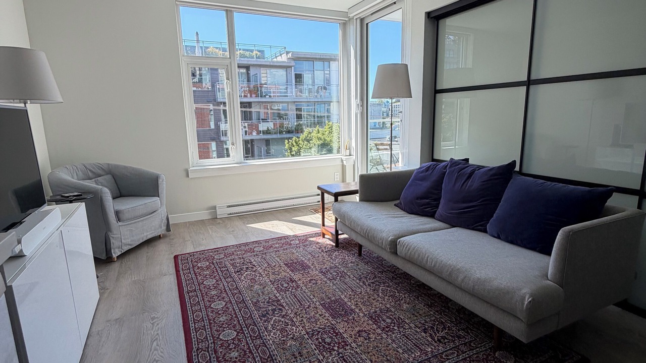 Photo of Livingroom in Mount Pleasant