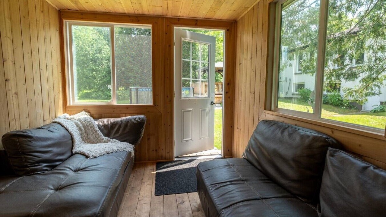 Photo of Livingroom in Cookstown