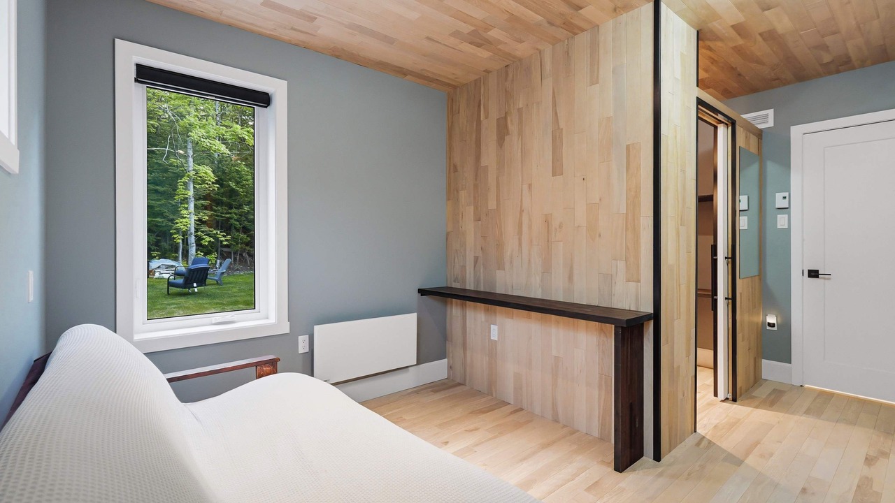Photo of Bedroom in Saint-Philemon