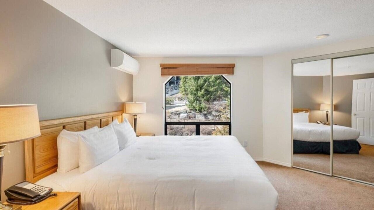 Photo of Bedroom in Blueberry Hill