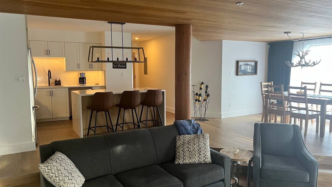 Photo of Livingroom in Blueberry Hill