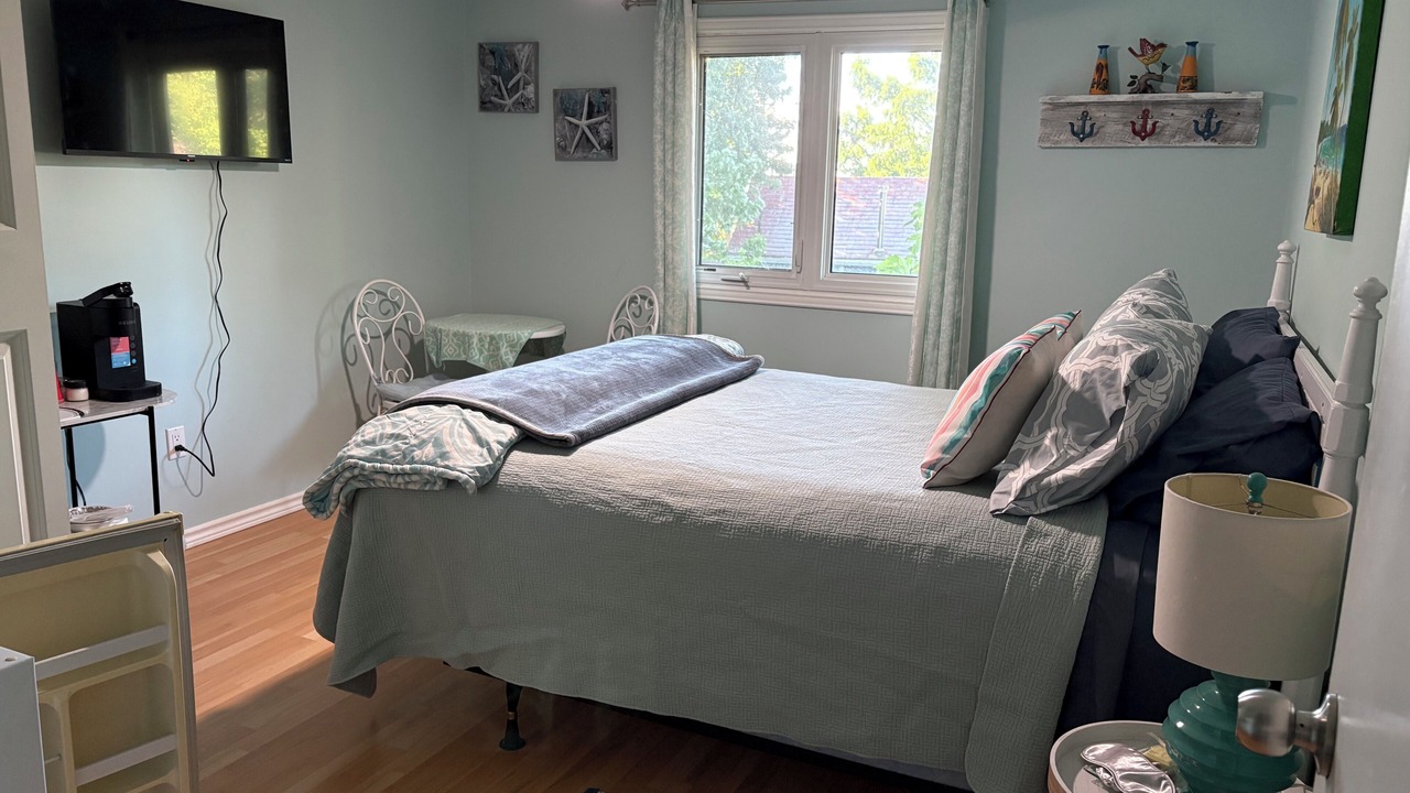 Photo of Bedroom in Port Dover