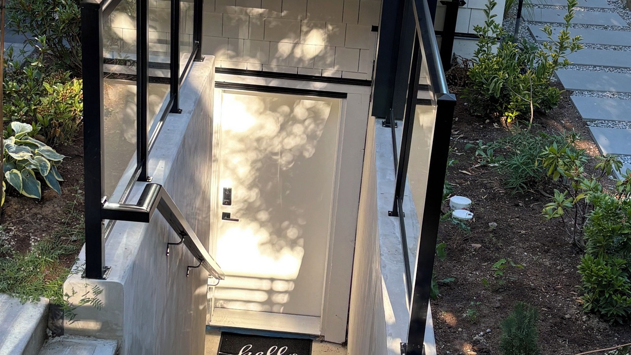 Photo of Outdoor in Sunset