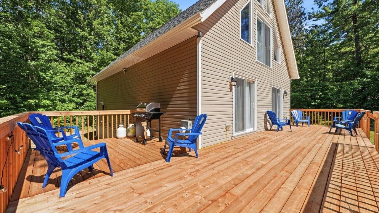 Photo of Outdoor in Tiny