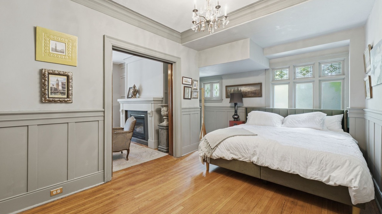 Photo of Bedroom in Upper Beaches