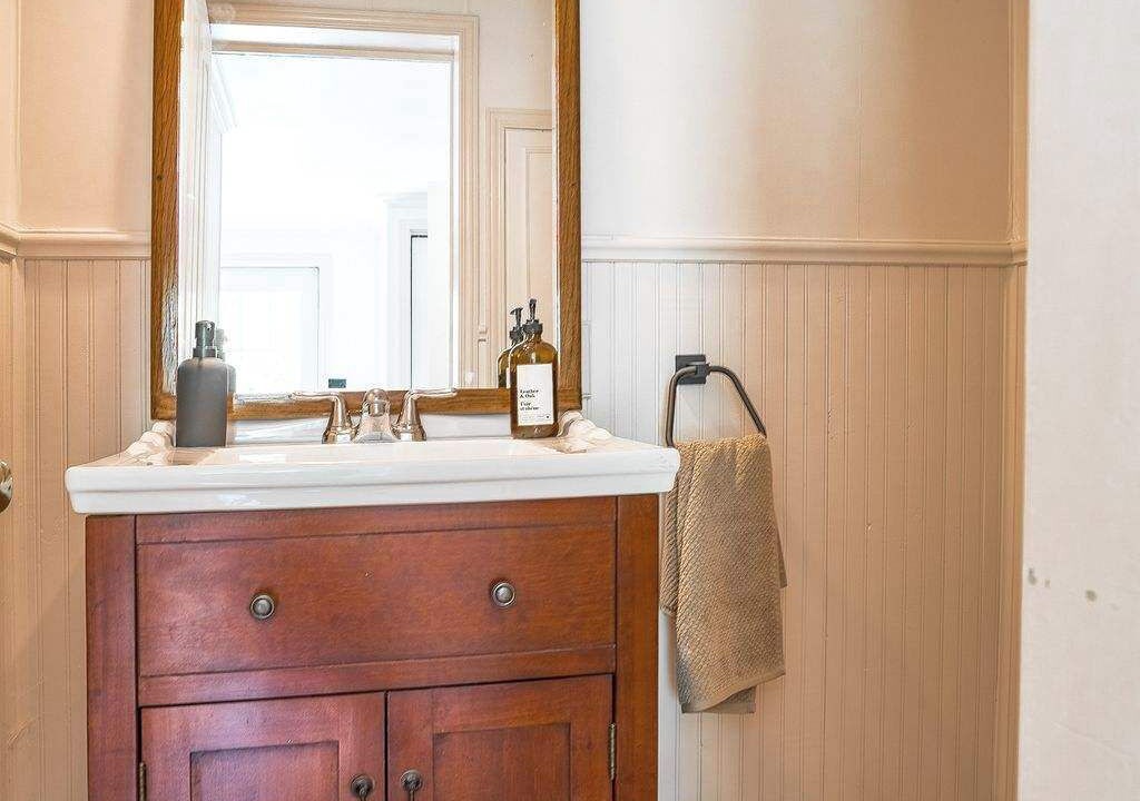 Photo of Bathroom in Greater Napanee
