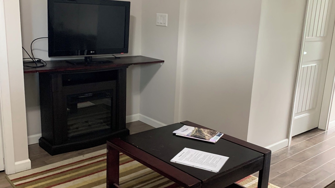 Photo of Livingroom in Okanagan-Similkameen