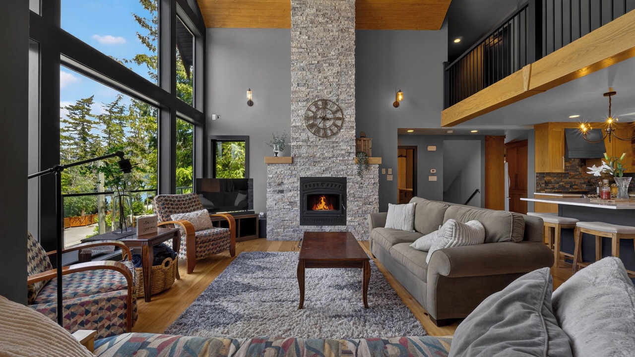 Photo of Livingroom in Blind Bay