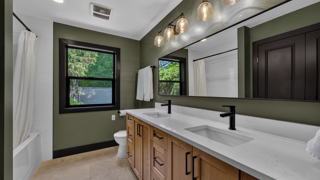Photo of Bathroom in Blind Bay