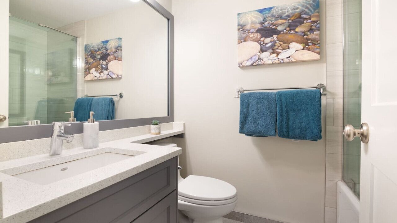 Photo of Bathroom in Village North