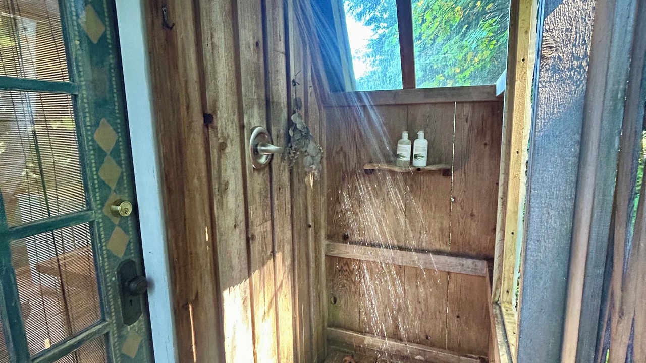 Photo of Outdoor in Salt Spring Island