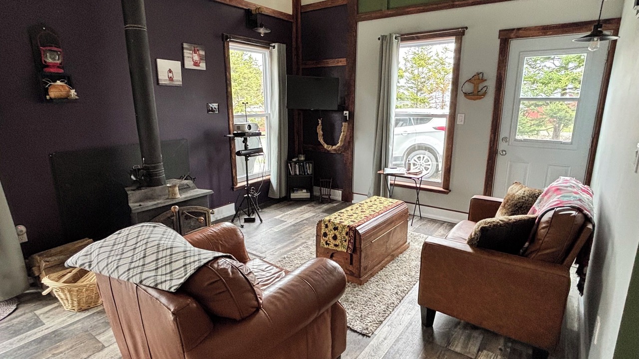 Photo of Livingroom in Black Rock