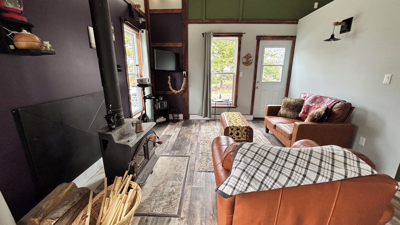 Photo of Livingroom in Black Rock