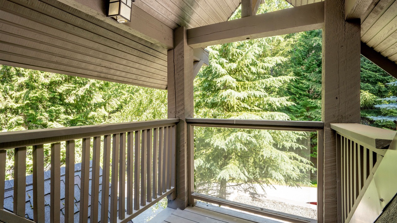 Photo of Patio Balcony in Upper Village