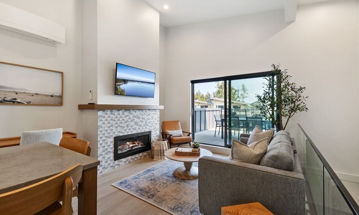 Photo of Livingroom in Black Creek