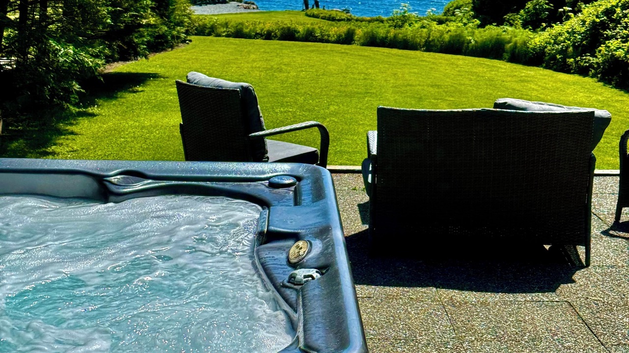 Photo of Patio Balcony in Otter Point