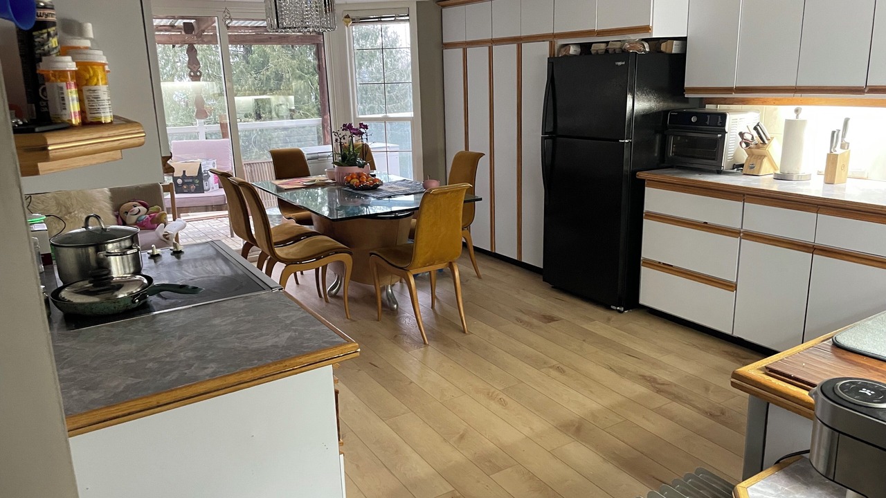 Photo of Kitchen in Lindell Beach