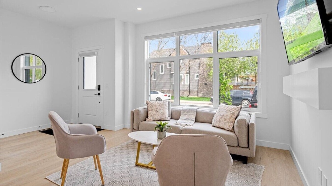 Photo of Livingroom in Southwest Calgary