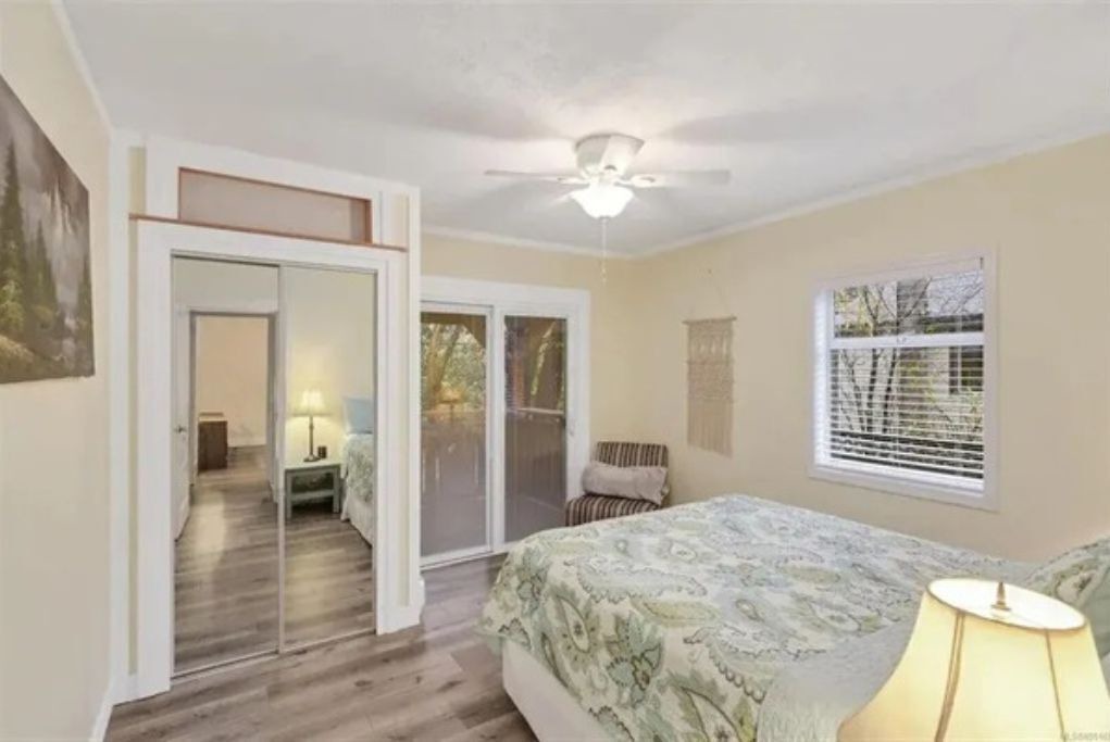 Photo of Bedroom in Youbou