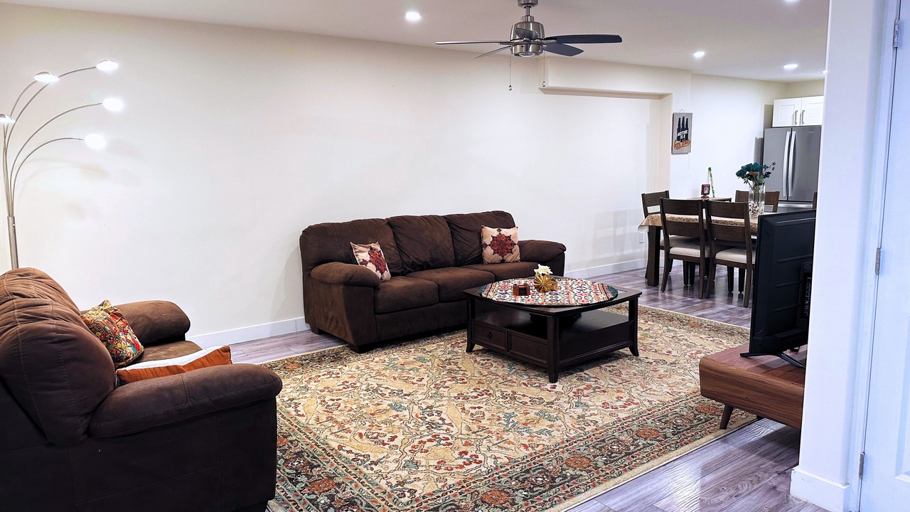 Photo of Livingroom in McMillan