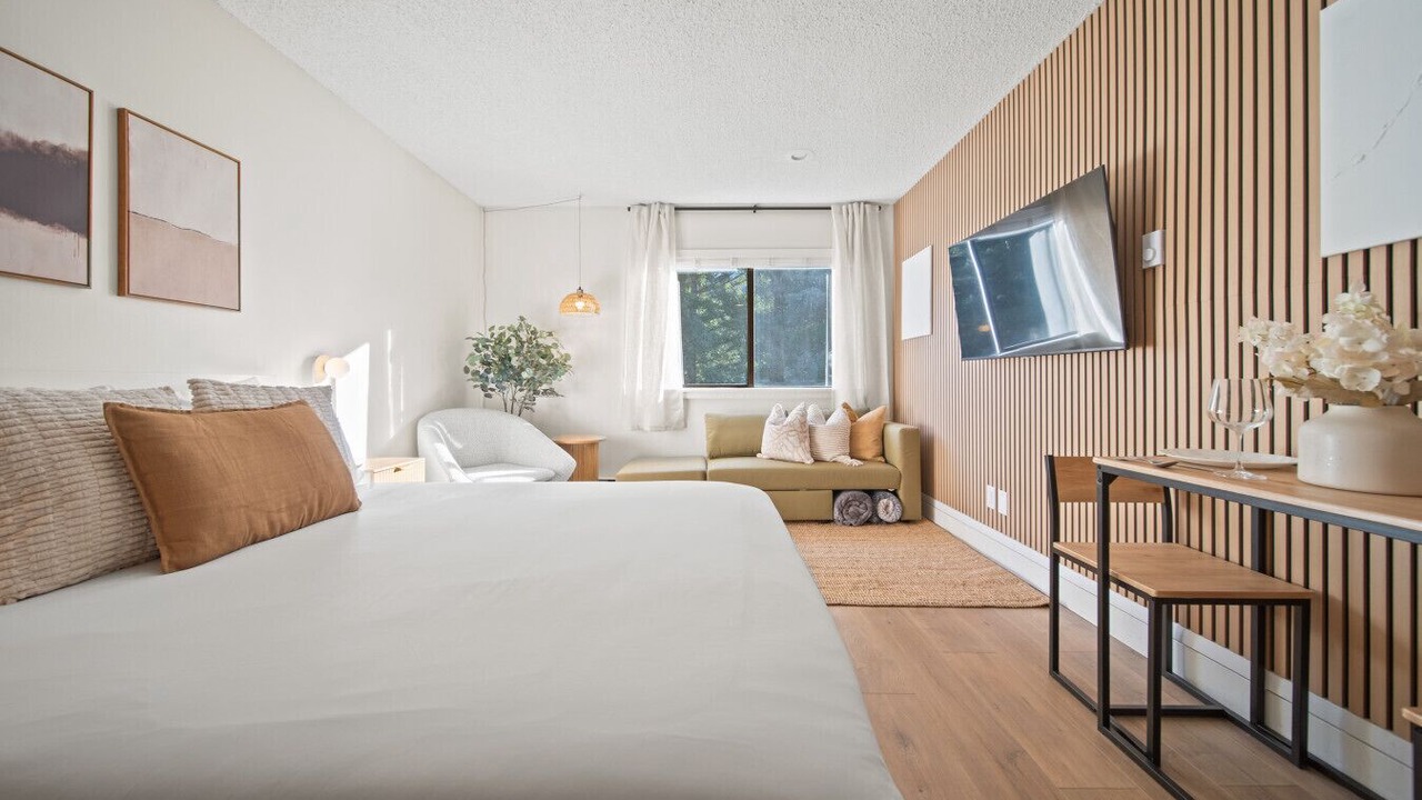 Photo of Bedroom in Whistler Creekside