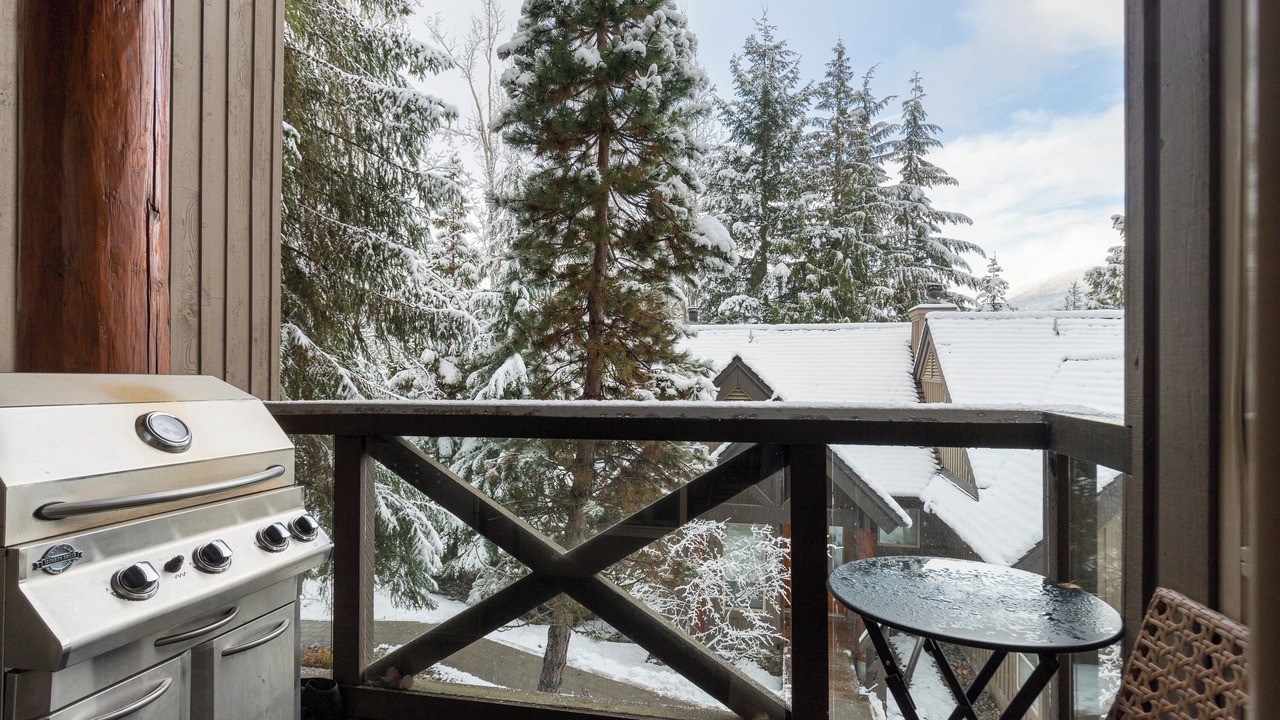Photo of Patio Balcony in Upper Village