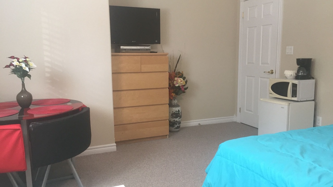 Photo of Bedroom in Wasaga Beach