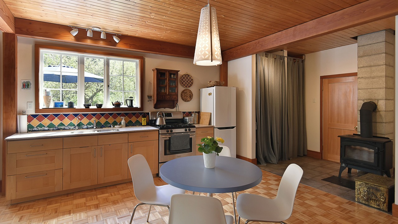 Photo of Kitchen in Madeira Park