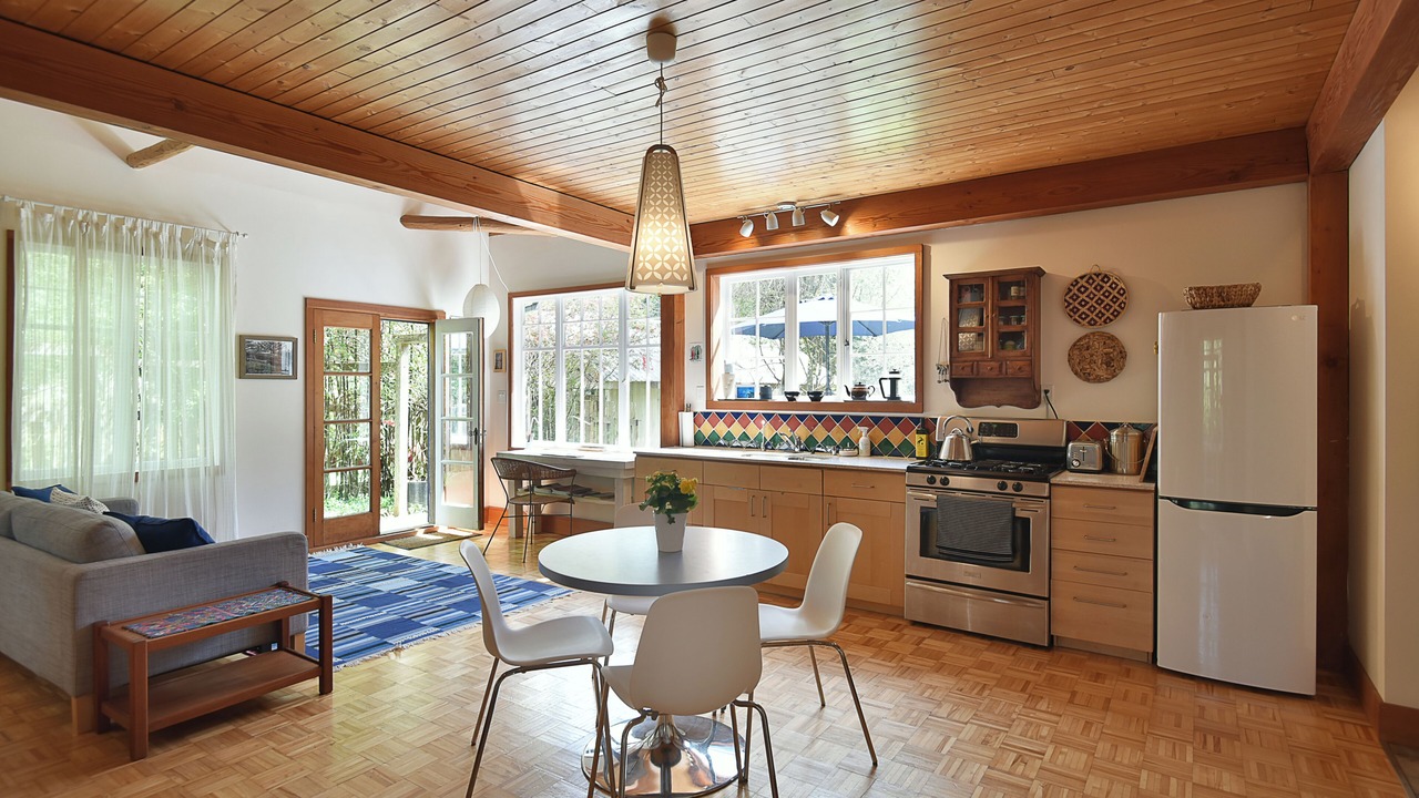 Photo of Kitchen in Madeira Park