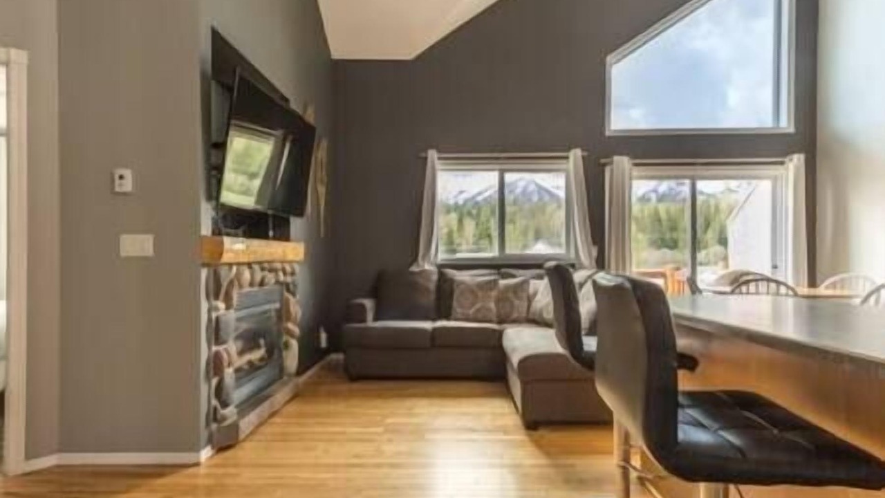 Photo of Livingroom in Fernie