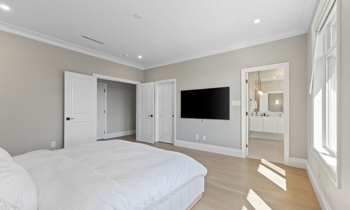 Photo of Bedroom in South Surrey