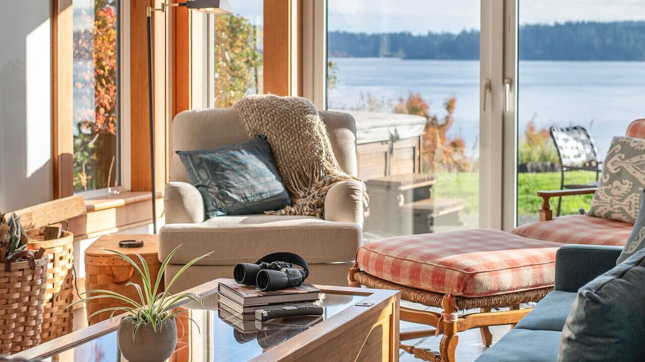 Photo of Livingroom in Campbell River