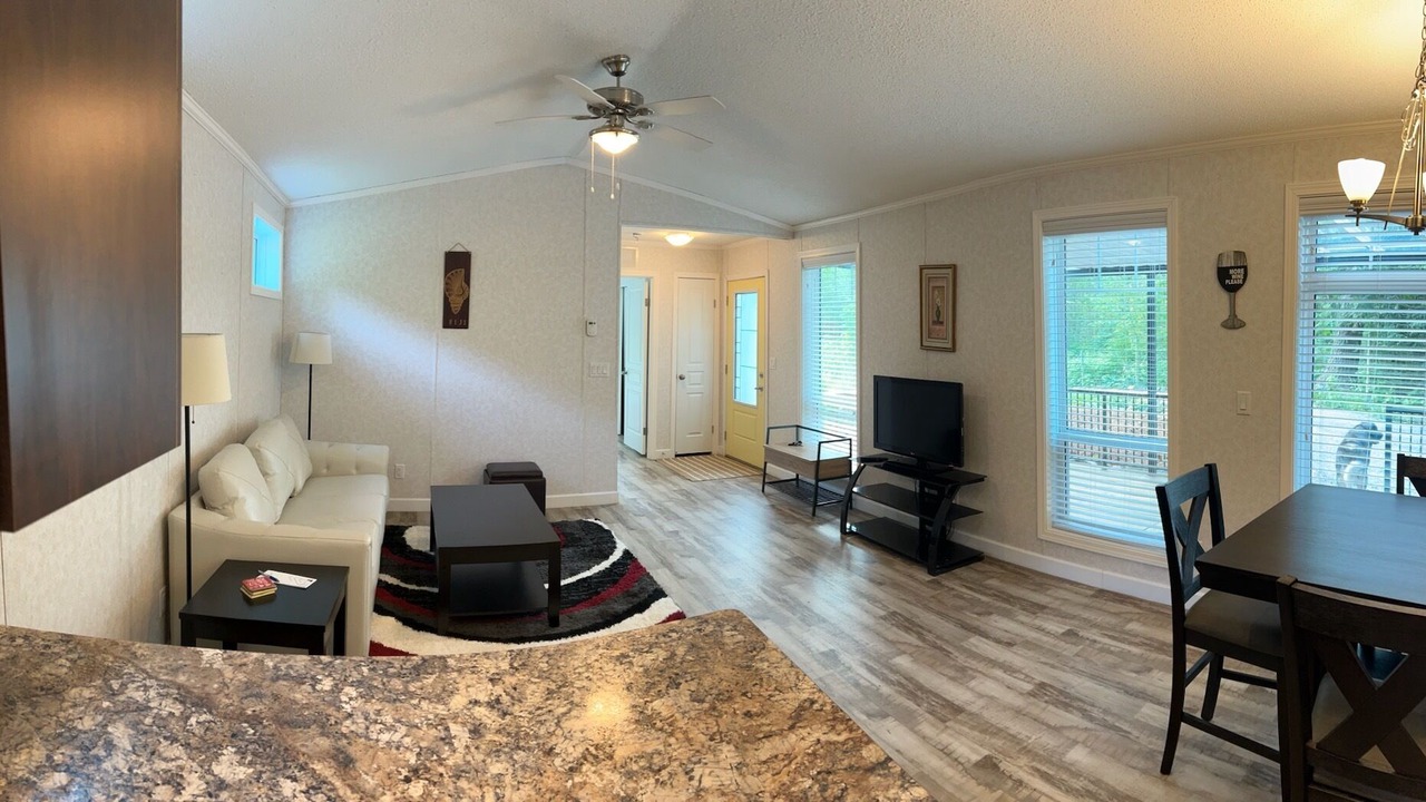Photo of Livingroom in Lindell Beach