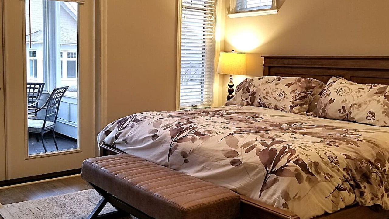 Photo of Bedroom in Okanagan-Similkameen