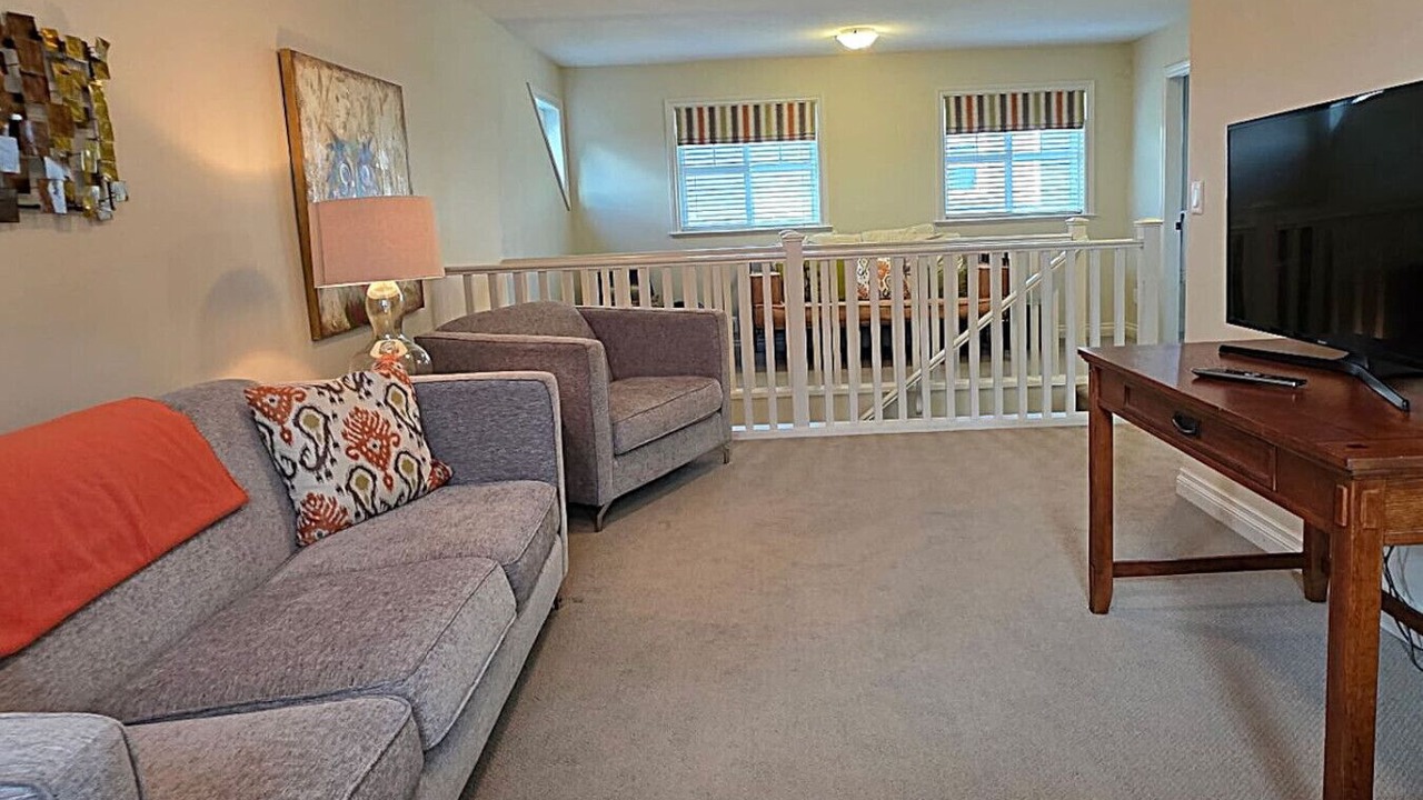 Photo of Livingroom in Osoyoos