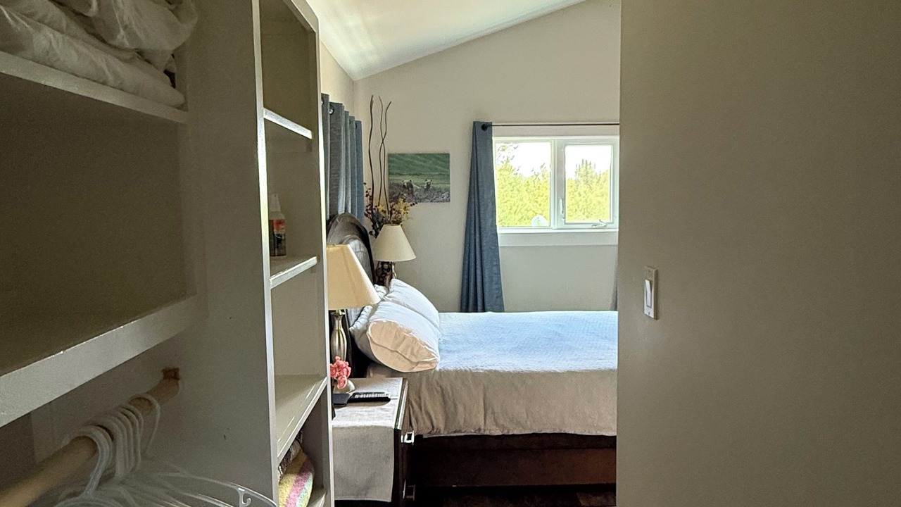 Photo of Bedroom in Atlin