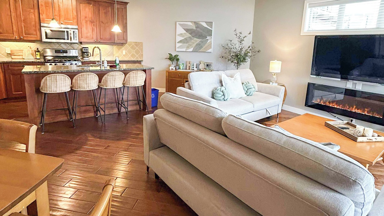 Photo of Livingroom in Westbank