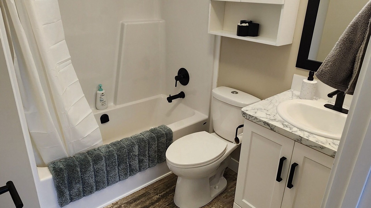 Photo of Bathroom in Glenmore